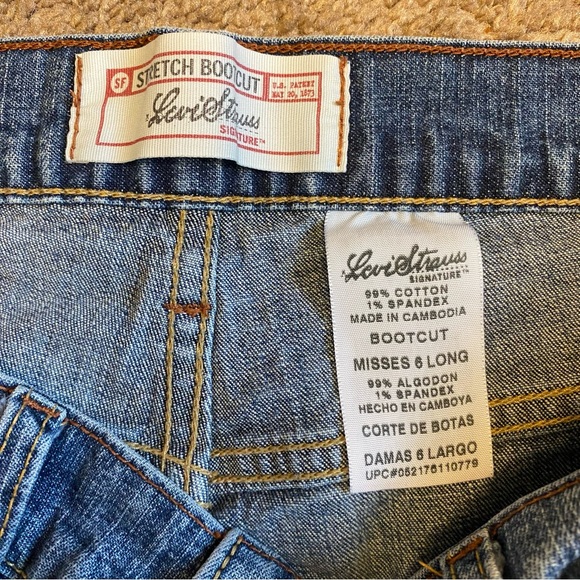 Levi's Strauss Stretch Bootcut Jeans 6 Long - Picture 4 of 7